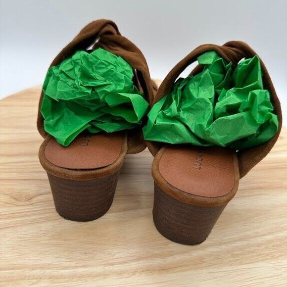 Lucky Brand Sandals Womens Size US 9 EU 39 Brown Suede Wedge Heels Sandals - Picture 3 of 6